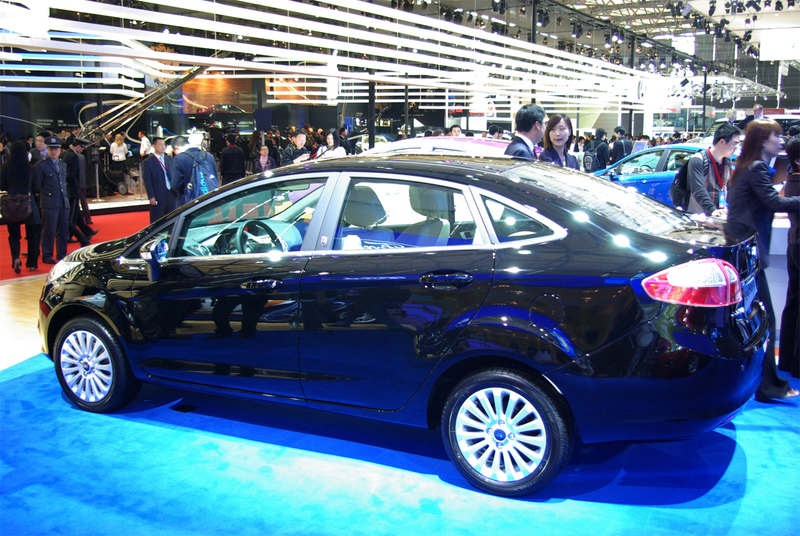 Illustration for article titled 2009 Ford Fiesta Gets Cirque Du Soleil'd In Shanghai